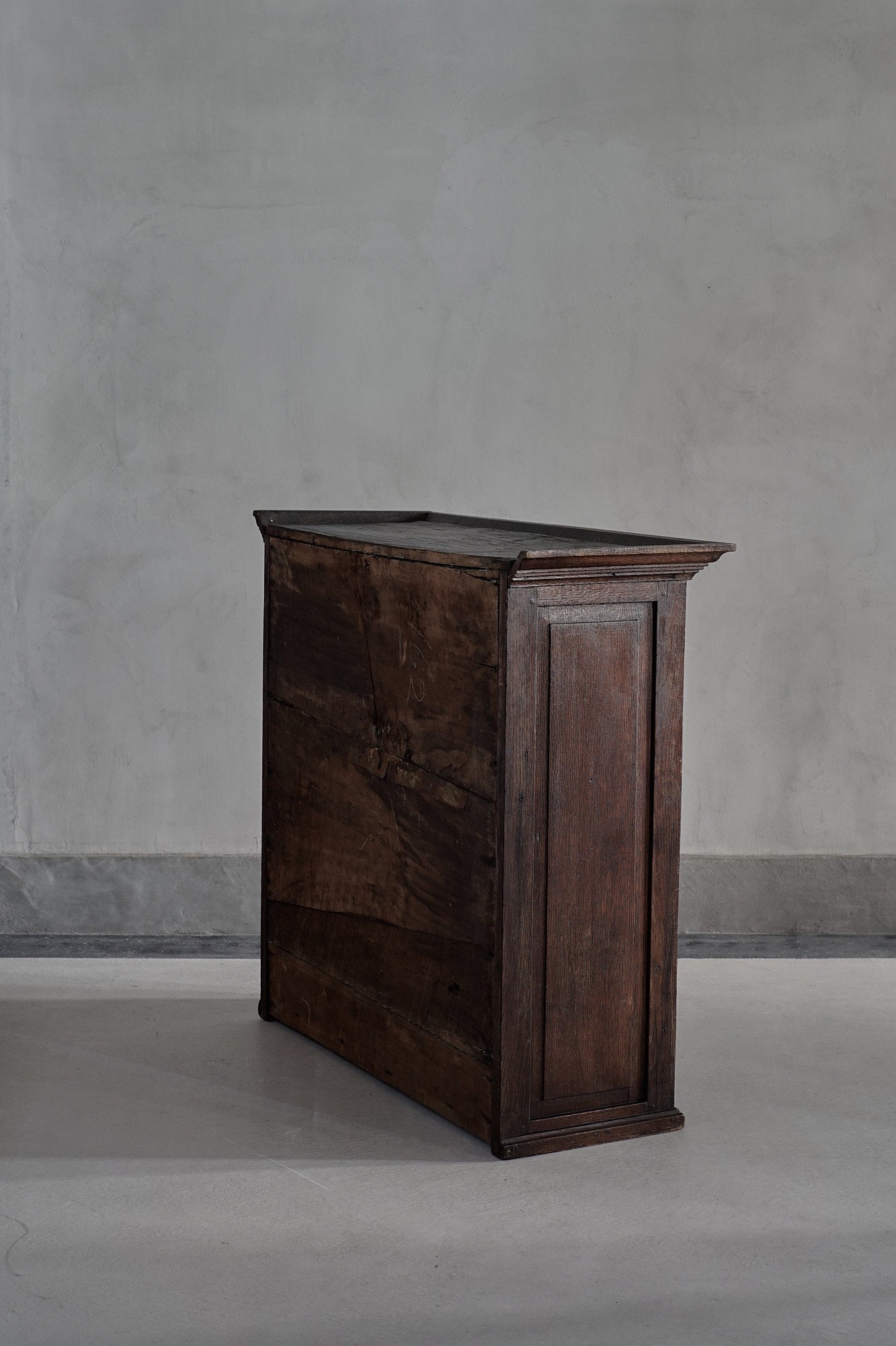 S-167 cabinet