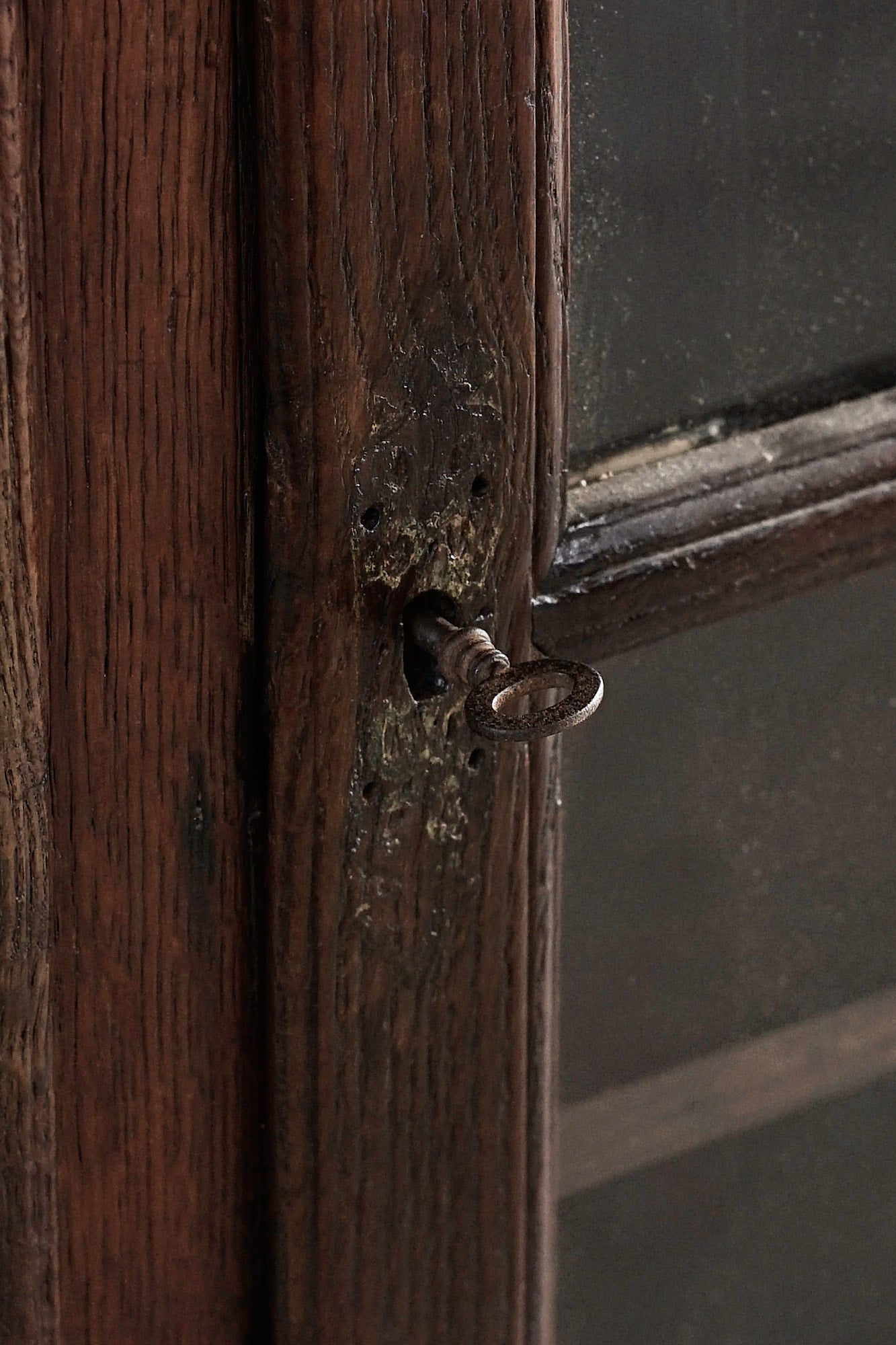 S-167 cabinet