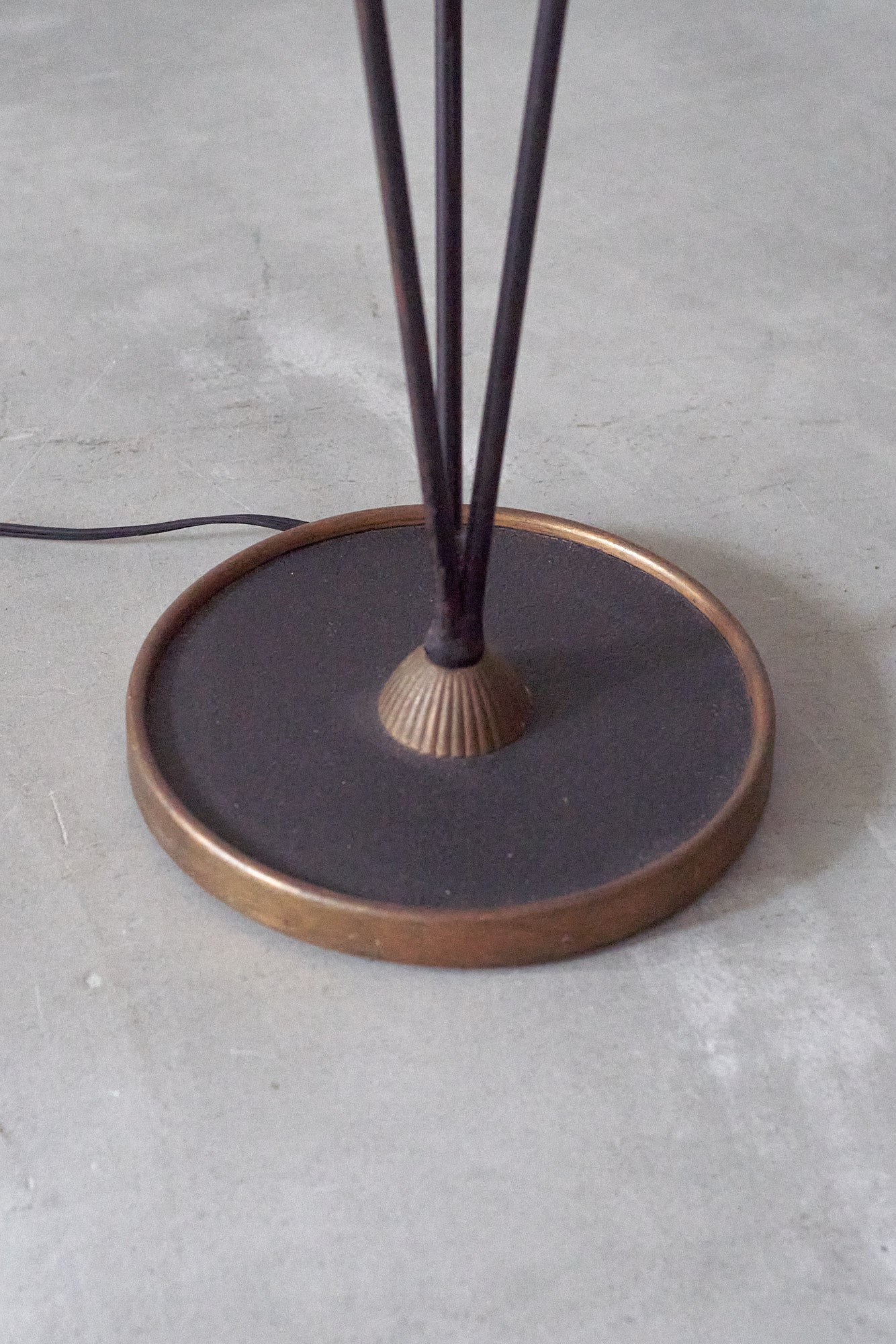 L-104 Floor Lamp
