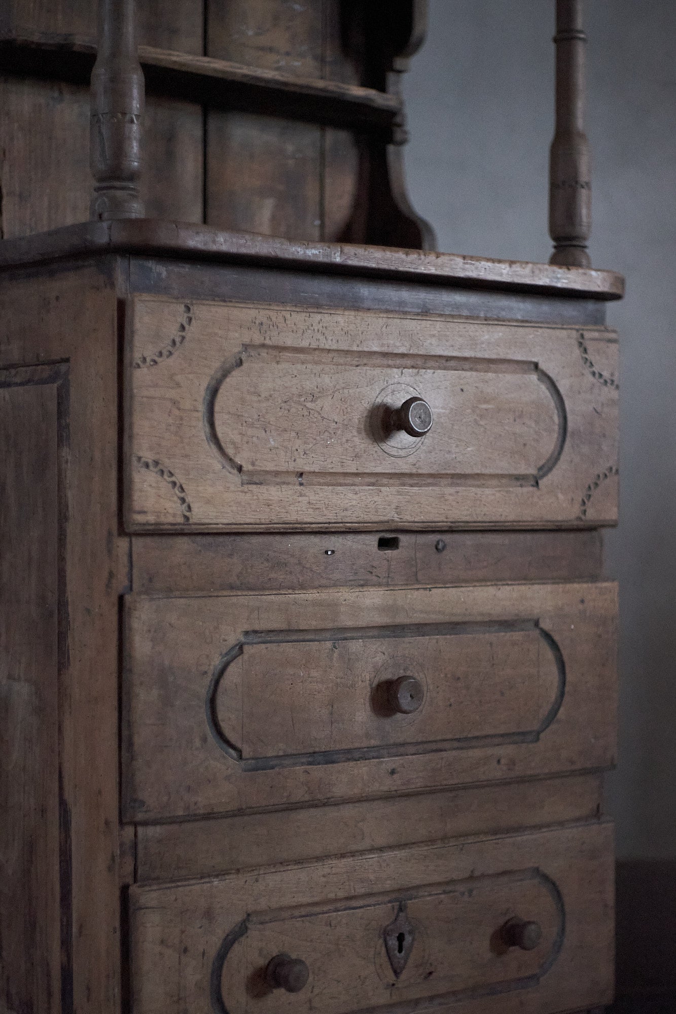 S-165 cabinet
