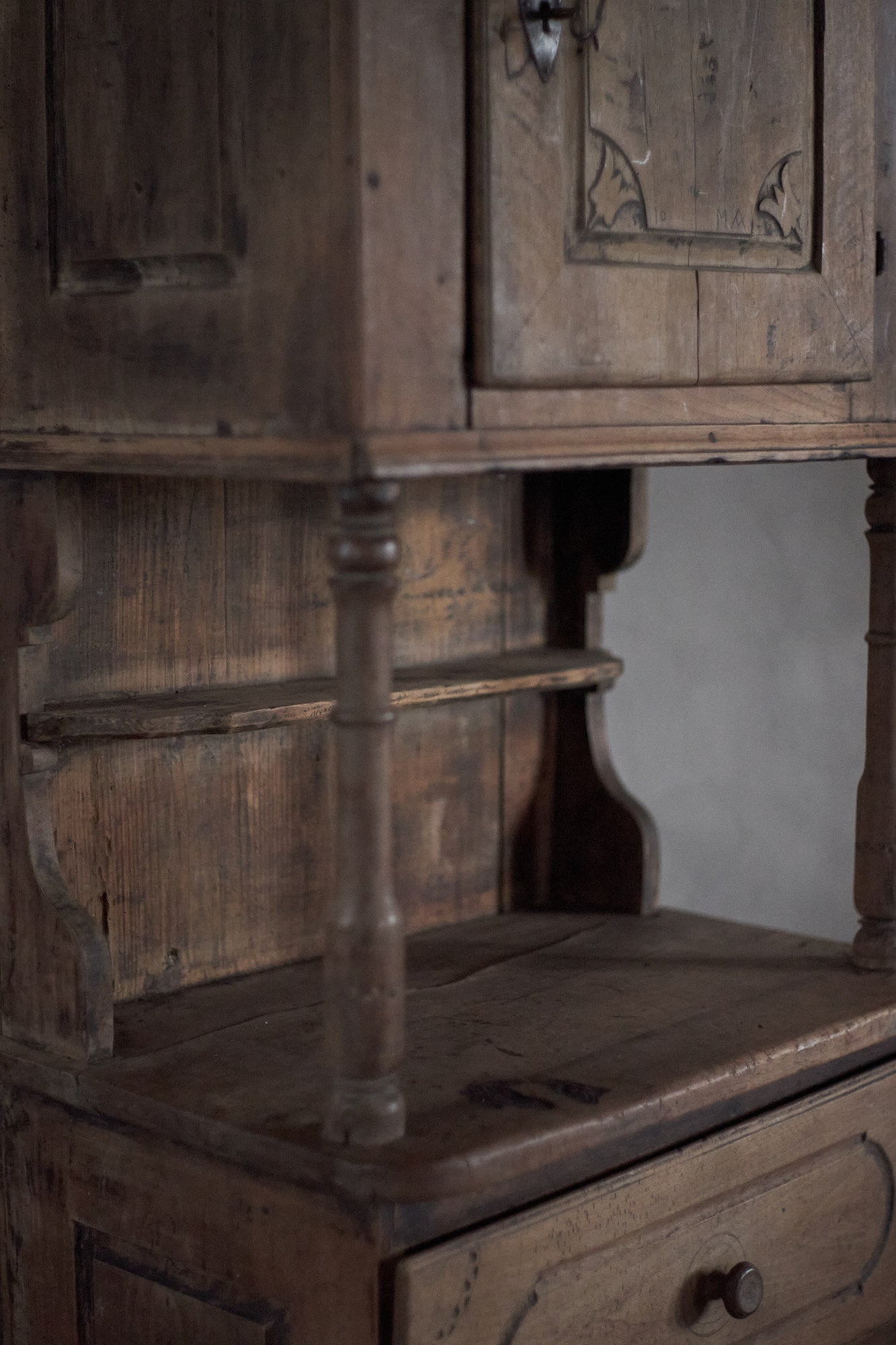 S-165 cabinet