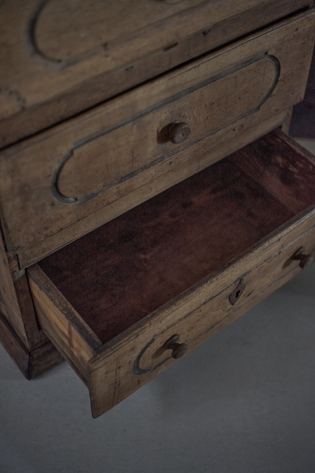 S-165 cabinet