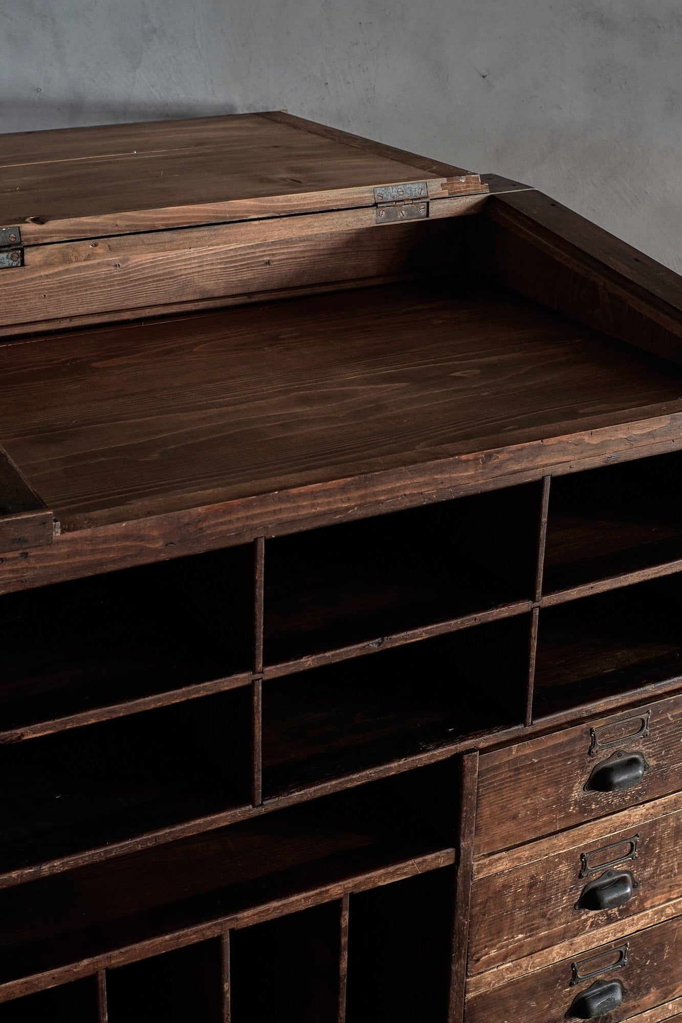 S-166 shelf