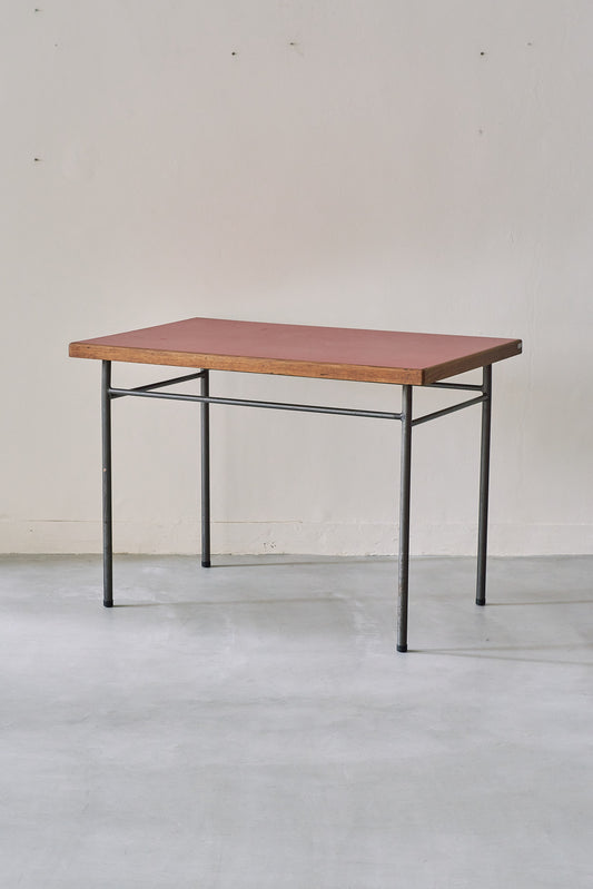 D-104 Marcel Gascoin Desk