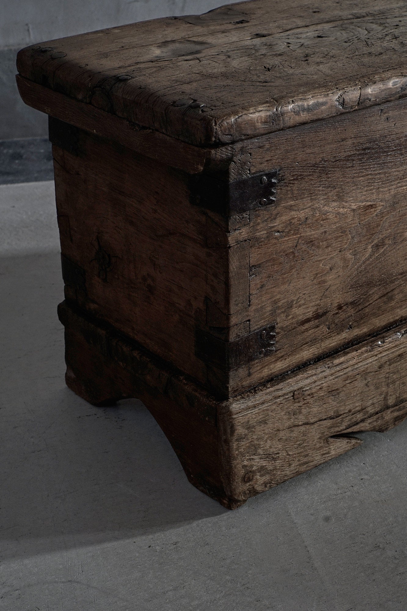 S-169 coffer