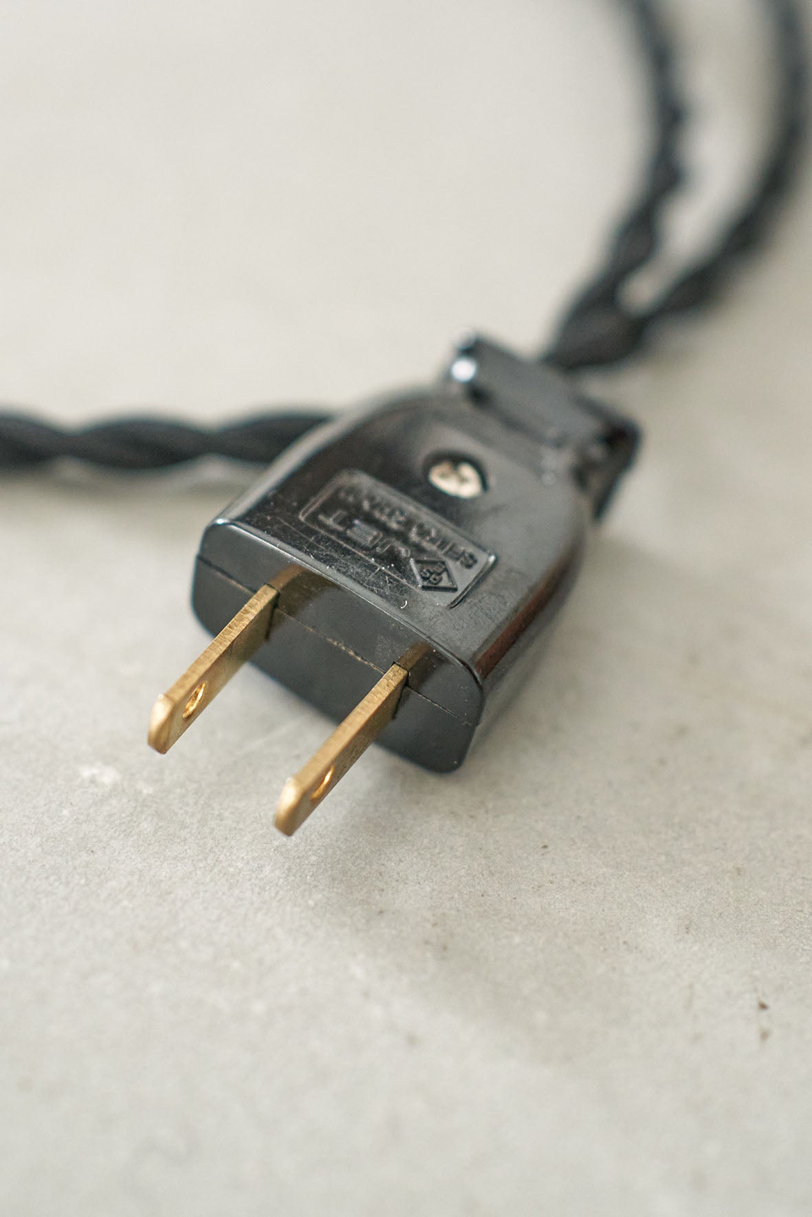 L-101 DeskLamp