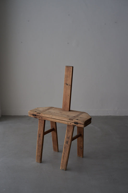 T-131 table chair