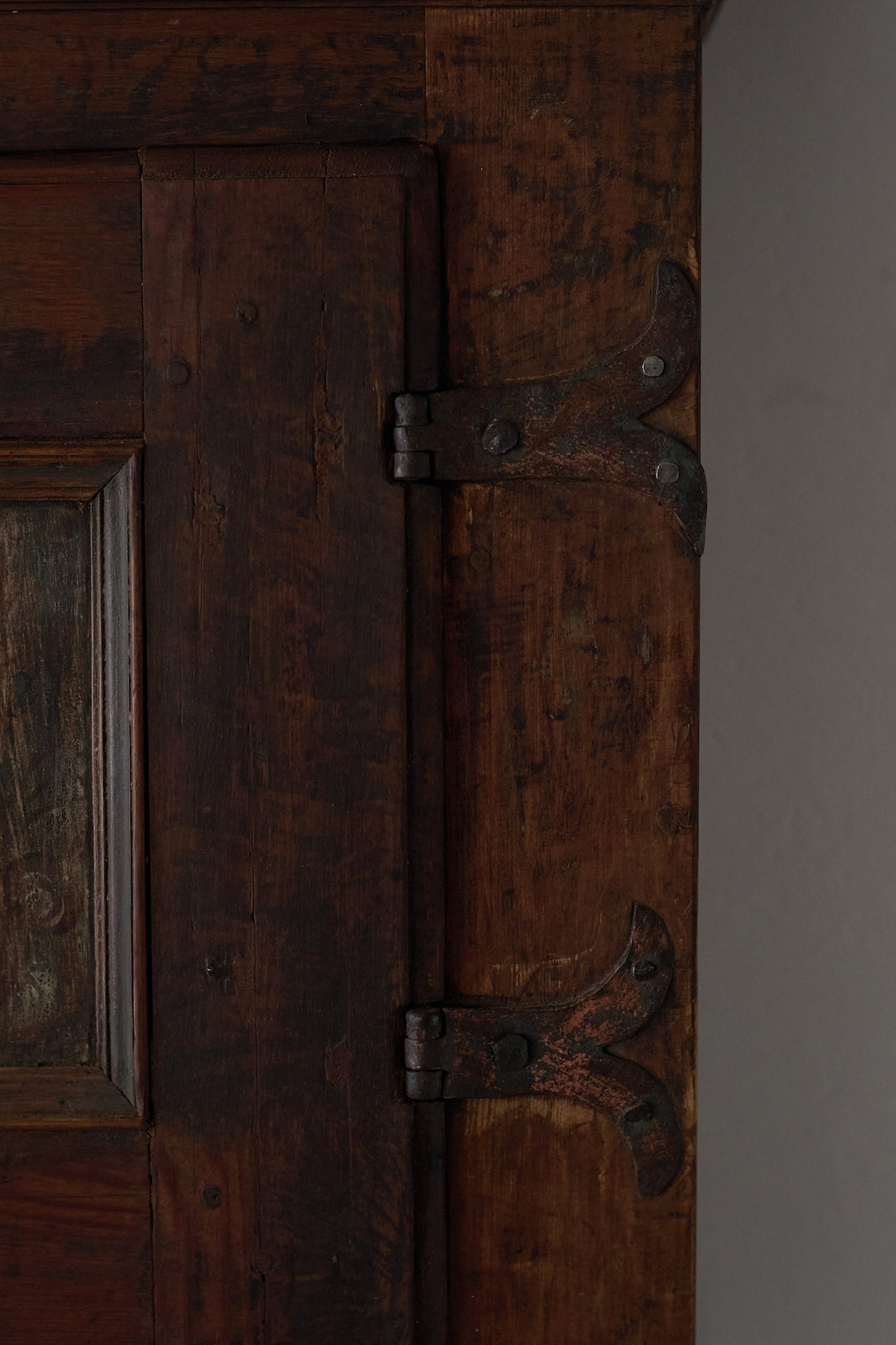 S-178 wall cabinet