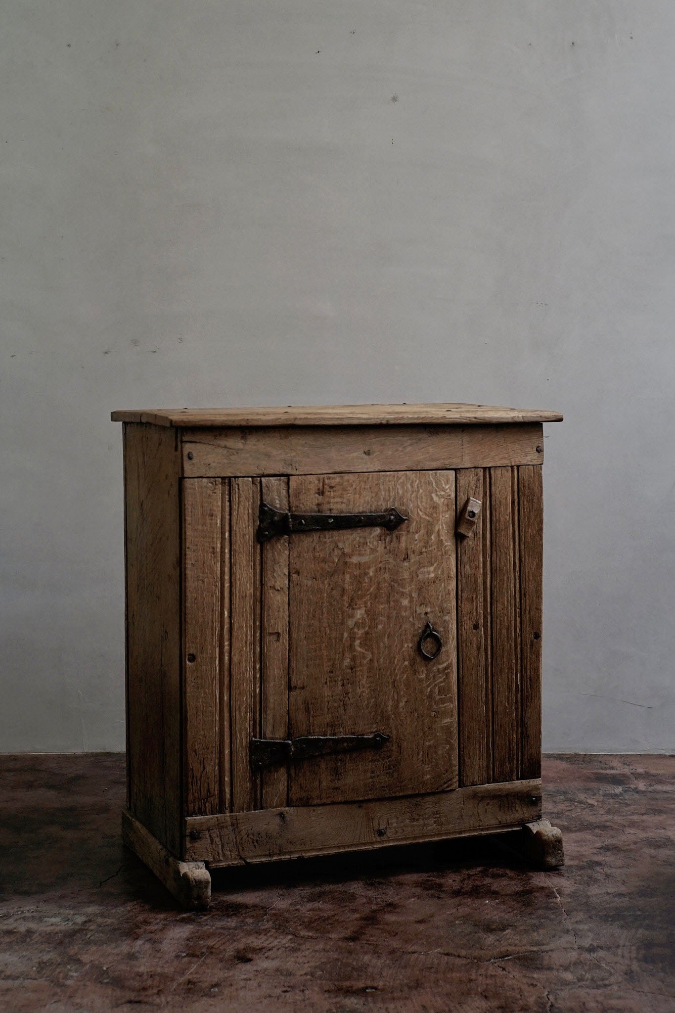 S-177 cabinet