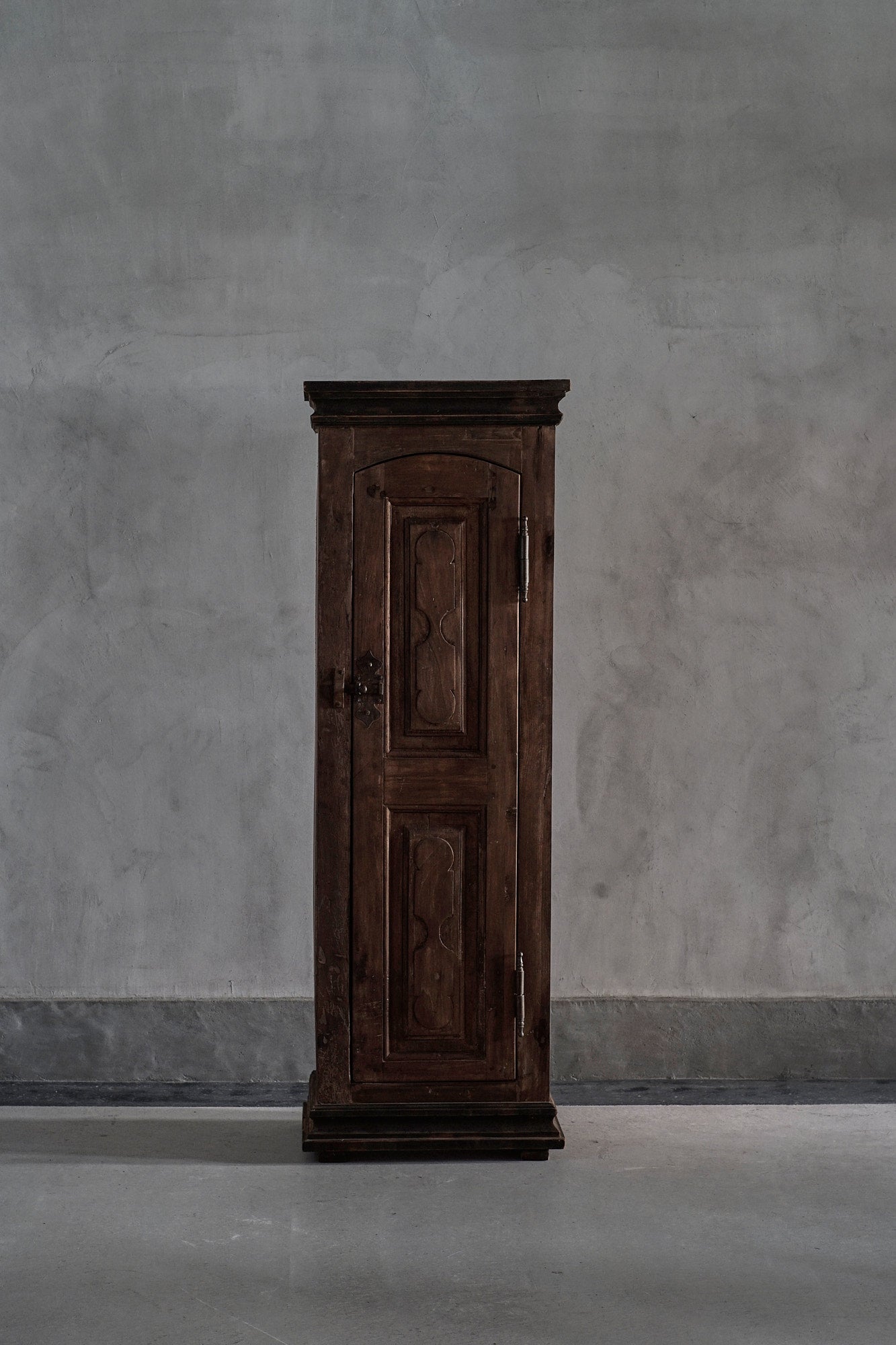 S-168 cabinet