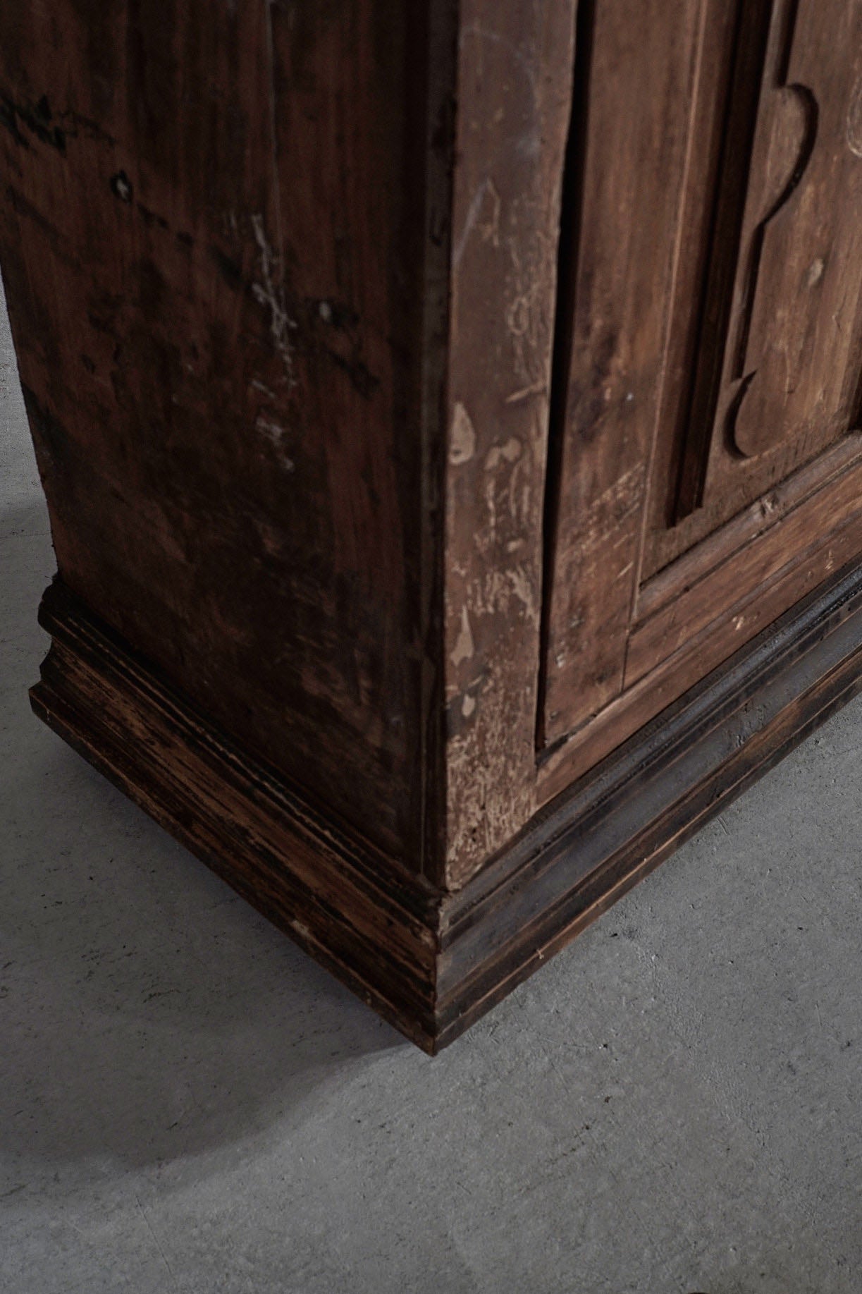 S-168 cabinet