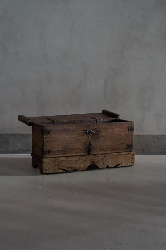 S-169 coffer